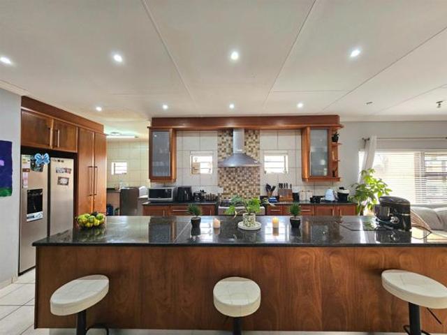 House for sale in Dr Kenneth Kaunda, North West