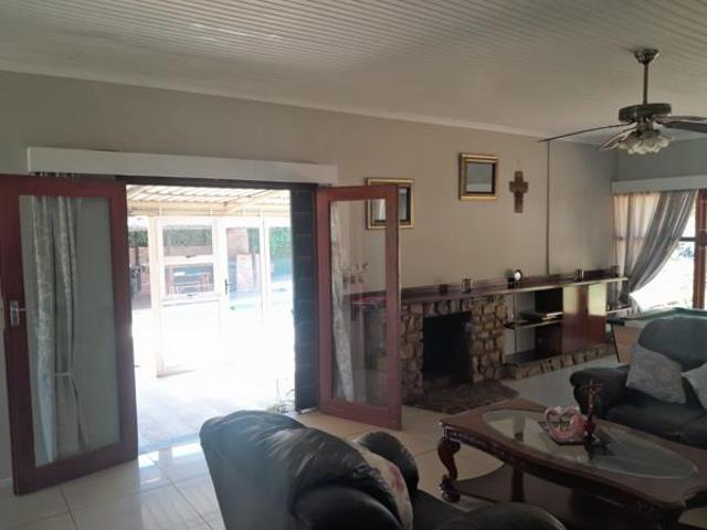 House for sale in Queenstown, Eastern Cape