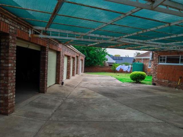 House for sale in Queenstown, Eastern Cape
