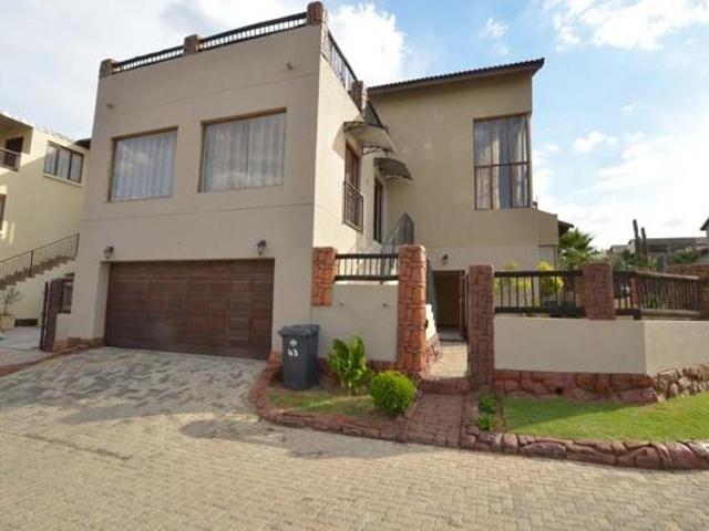 House for rent in Vosloorus, Gauteng