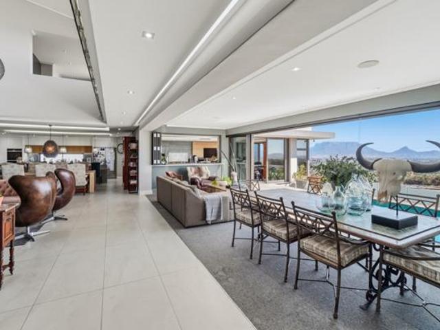 House for sale in Cape Town, Western Cape