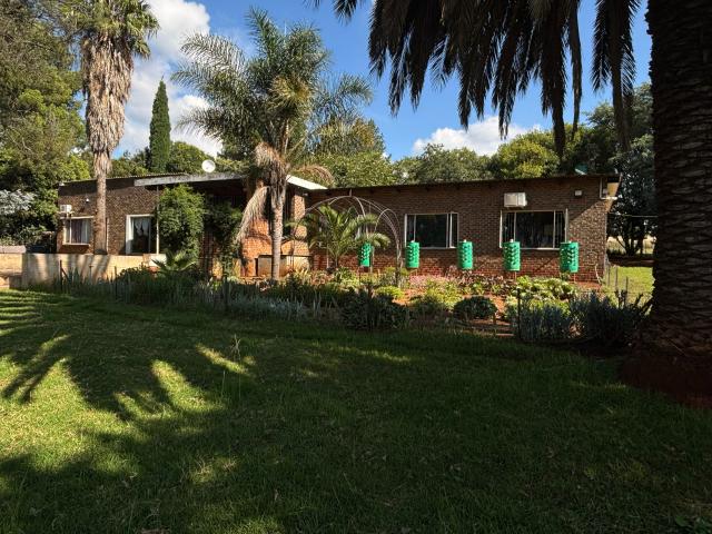 House for sale in Waterkloof, Gauteng