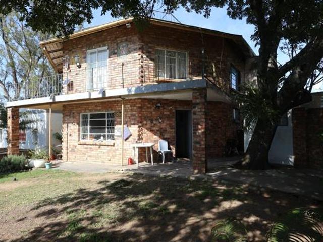 House for sale in Bushmans River Mouth, Eastern Cape