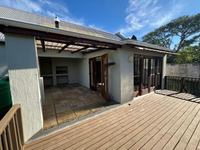House for sale in Bushmans River Mouth, Eastern Cape