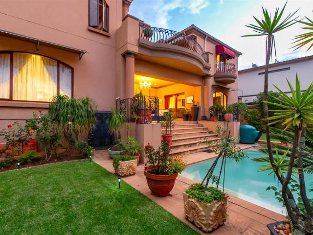 House for sale in Johannesburg, East