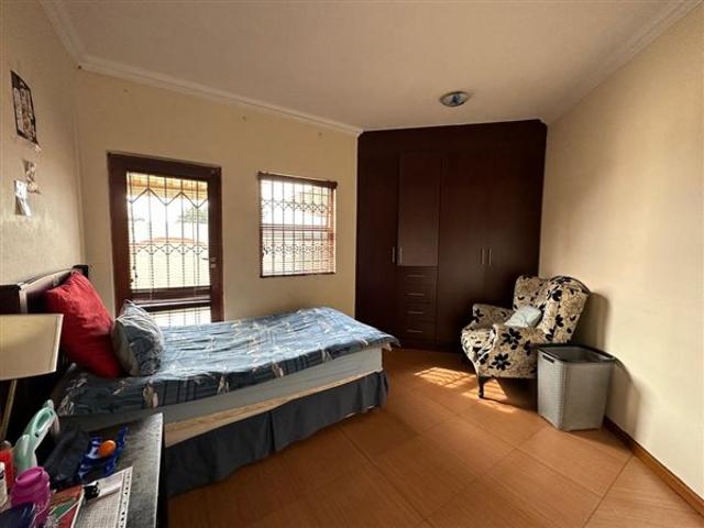 House for sale in Johannesburg, East