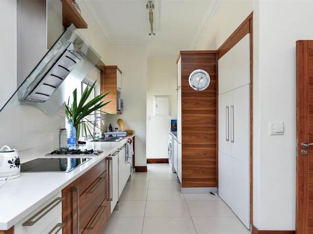 House for sale in Johannesburg, East