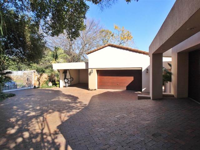 House for sale in Johannesburg, East