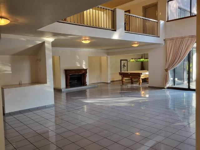 House for sale in Johannesburg, East