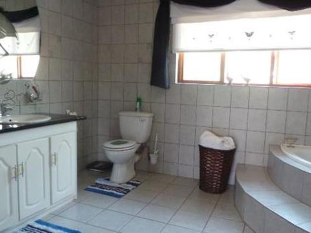 House for sale in 57 Waterberg, Lephalale Local Municipality