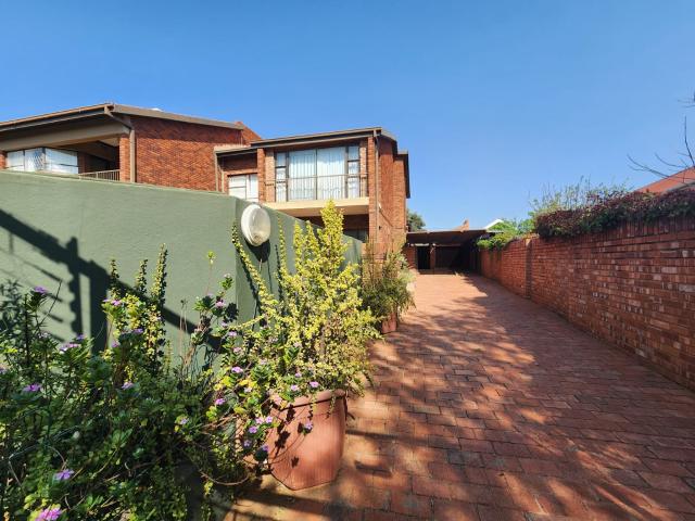 House for sale in Frances Baard, Northern Cape