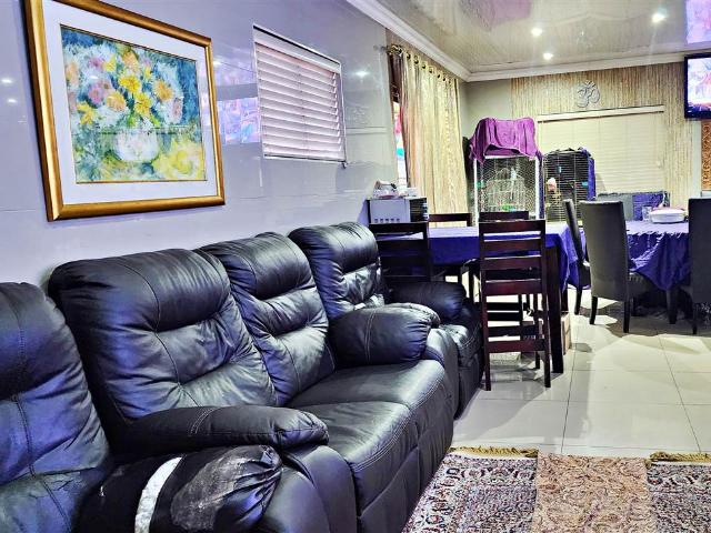 House for sale in Tongaat Beach, Kwazulu-natal