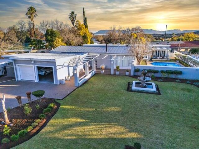 House for sale in Queenstown, Eastern Cape