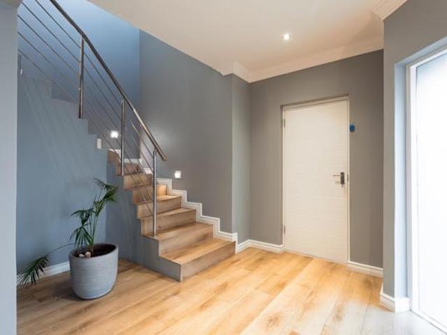 House for sale in Cape Town, Western Cape