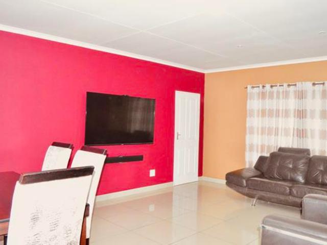 House for sale in UMhlathuze Municipality, Kwazulu-natal