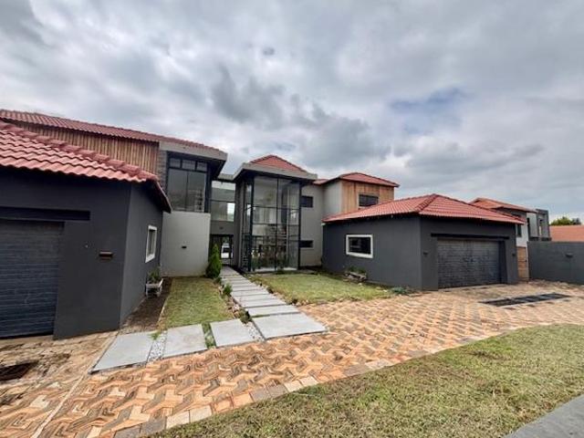House for sale in North West