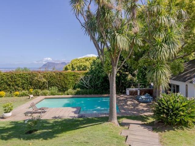 House for sale in Cape Town, Western Cape