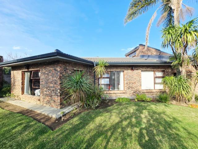 House for sale in Groot Brak Rivier, Western Cape