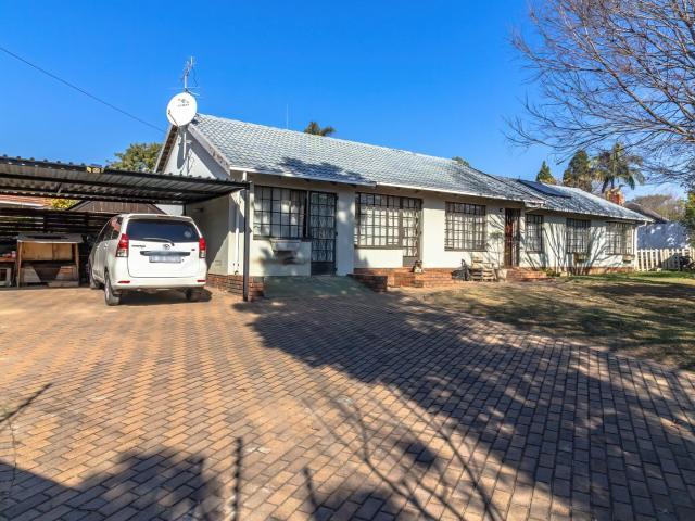 House for sale in Randburg, City of Johannesburg Metropolitan Municipality