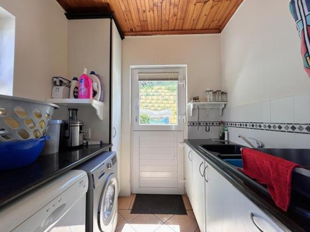 House for sale in Port Elizabeth, Eastern Cape