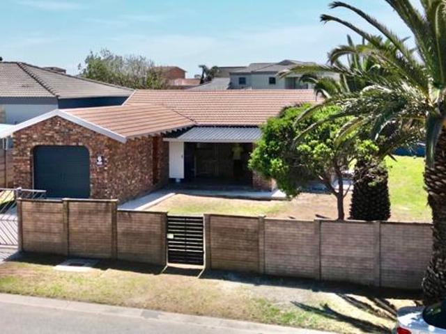 House for sale in Nelson Mandela Bay Ward 18, Nelson Mandela Bay Metropolitan Municipality