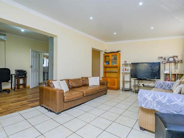 House for sale in Seaview, Kwazulu-natal