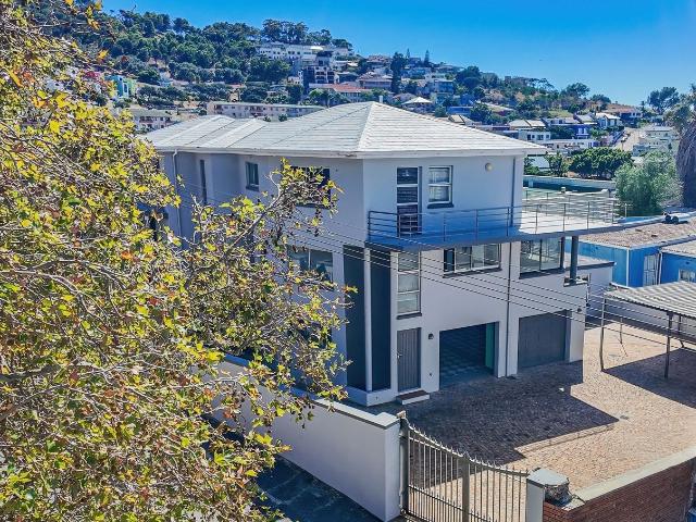 House for sale in Cape Town, Western Cape