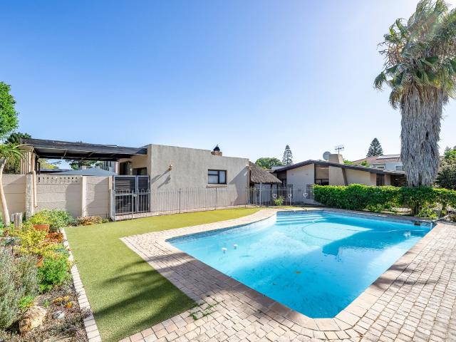 House for sale in Parow, Western Cape