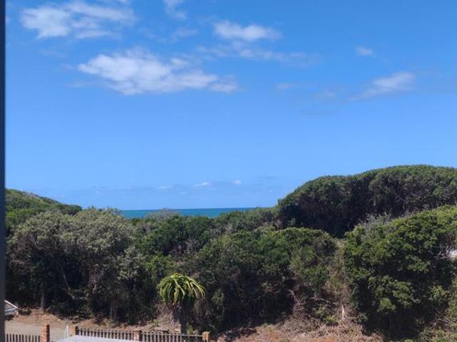 House for sale in Bushmans River Mouth, Eastern Cape