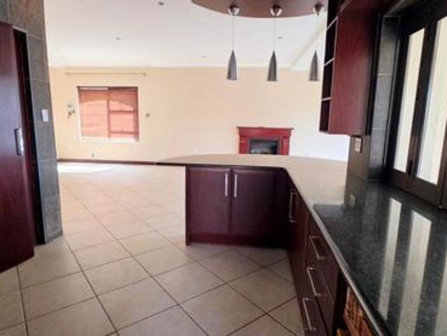 House for sale in Rustenburg Local Municipality, Bojanala Platinum District Municipality