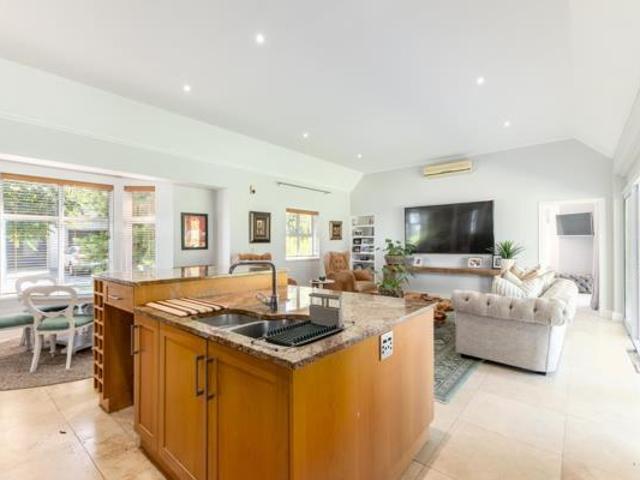 House for sale in Durbanville, Western Cape