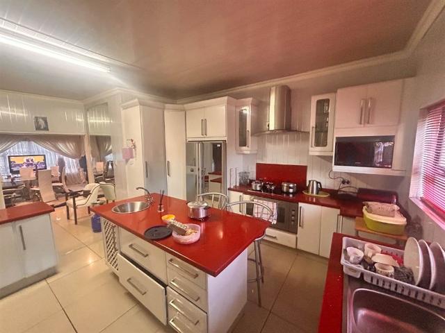 House for sale in Ekurhuleni, Gauteng