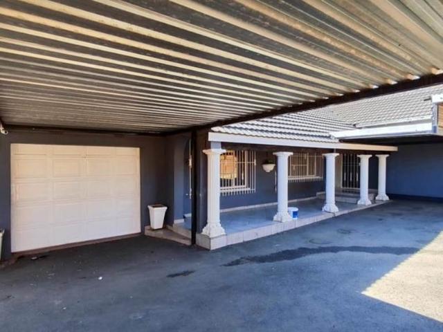House for sale in Ekurhuleni, Gauteng