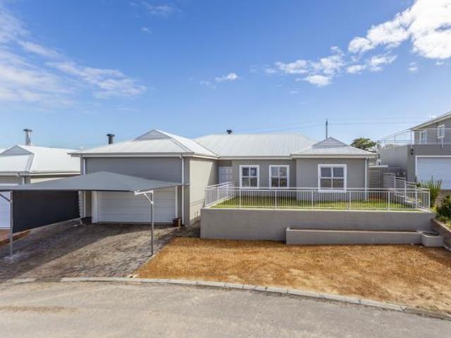 House for sale in Cape Town, Western Cape