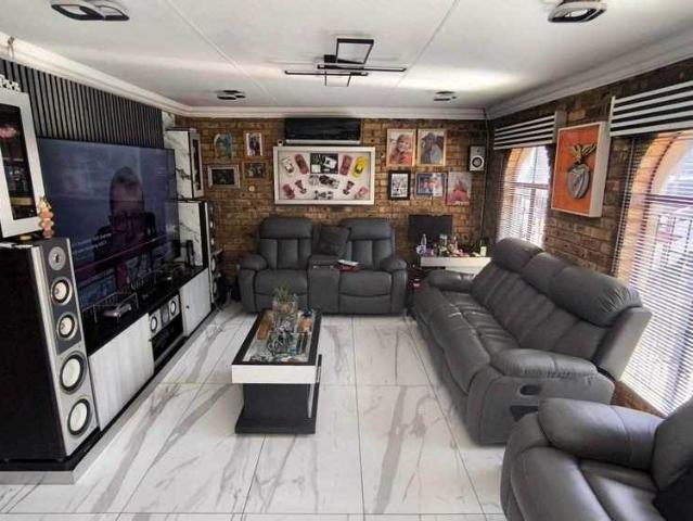 House for sale in Ekurhuleni, Gauteng