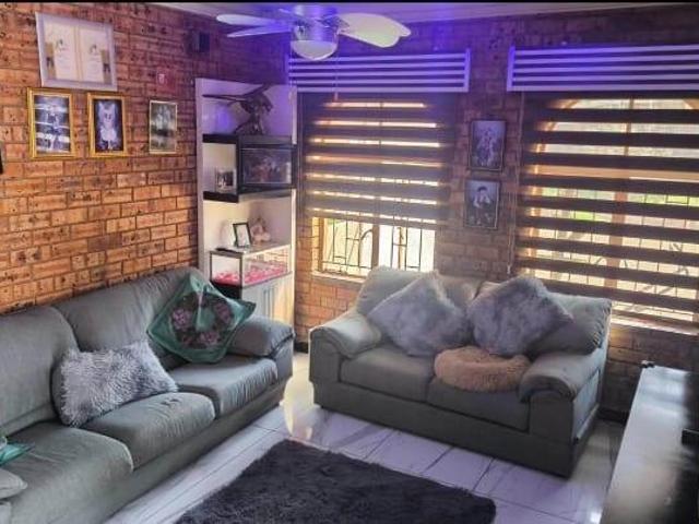 House for sale in Ekurhuleni, Gauteng