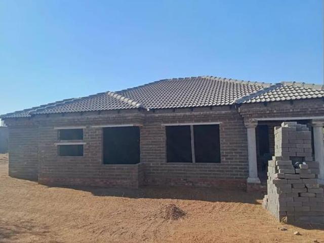 House for sale in Hartbeespoort Dam Nature Reserve, North West