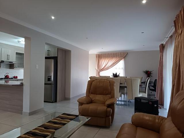 House for rent in Hartbeespoort Dam Nature Reserve, North West