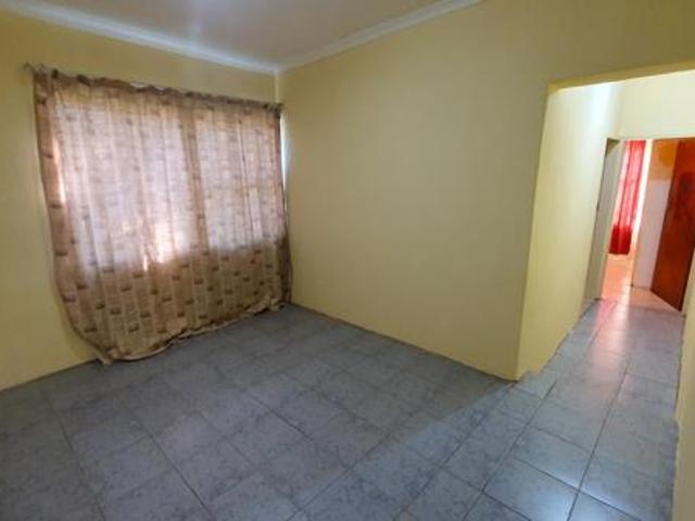 House for sale in Hartbeespoort Dam Nature Reserve, North West