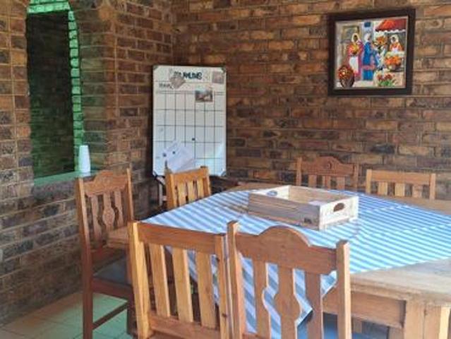 House for sale in Hartbeespoort Dam Nature Reserve, North West