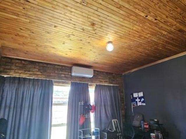 House for rent in Hartbeespoort Dam Nature Reserve, North West