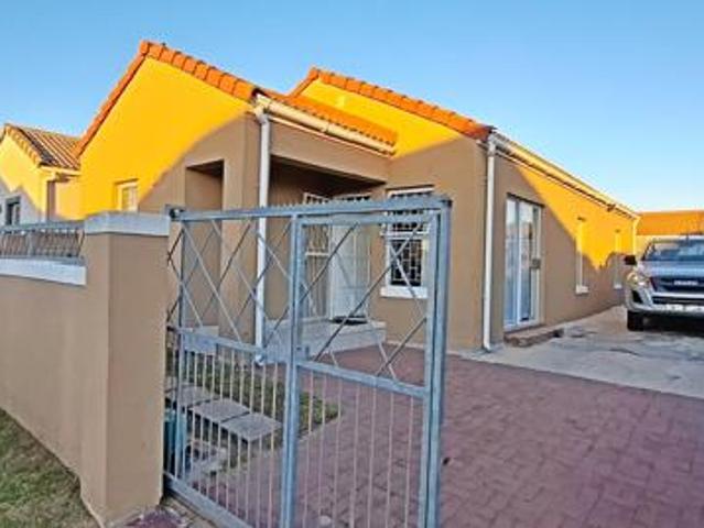 House for sale in Cape Town, Western Cape