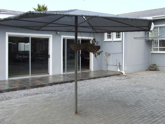 House for sale in Hantam, Northern Cape