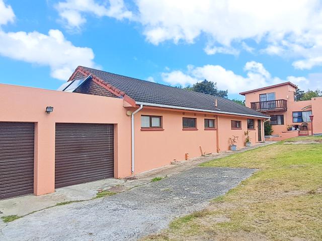 House for sale in East London, Eastern Cape