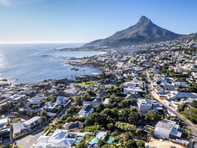 House for sale in Cape Town, Western Cape