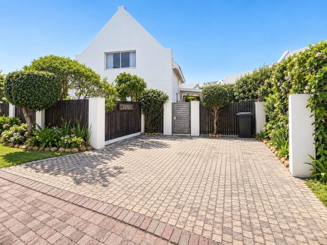 House for sale in Cape St Francis, Eastern Cape