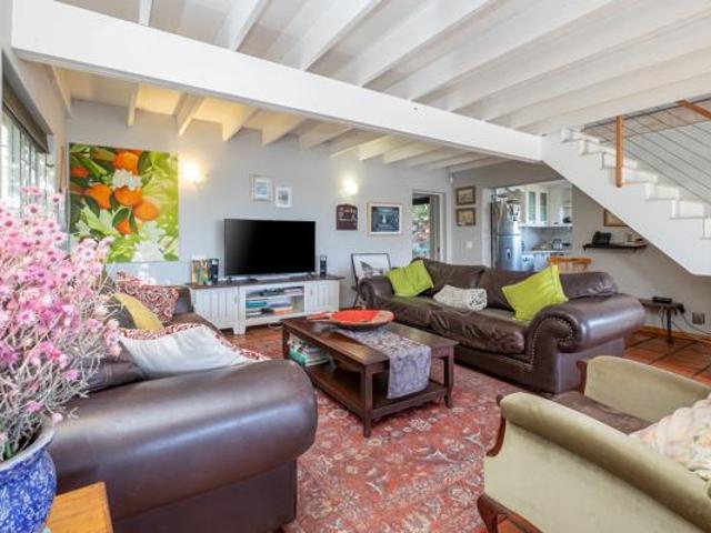 House for sale in Cape Town, Western Cape