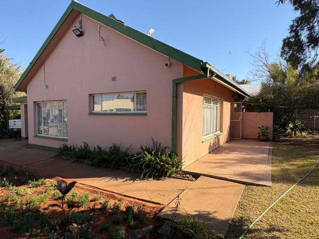 House for sale in Frances Baard, Northern Cape