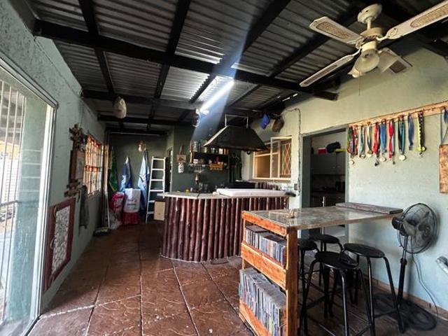 House for sale in Frances Baard, Northern Cape