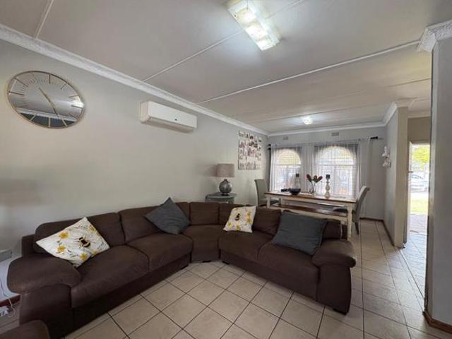 House for sale in Frances Baard, Northern Cape